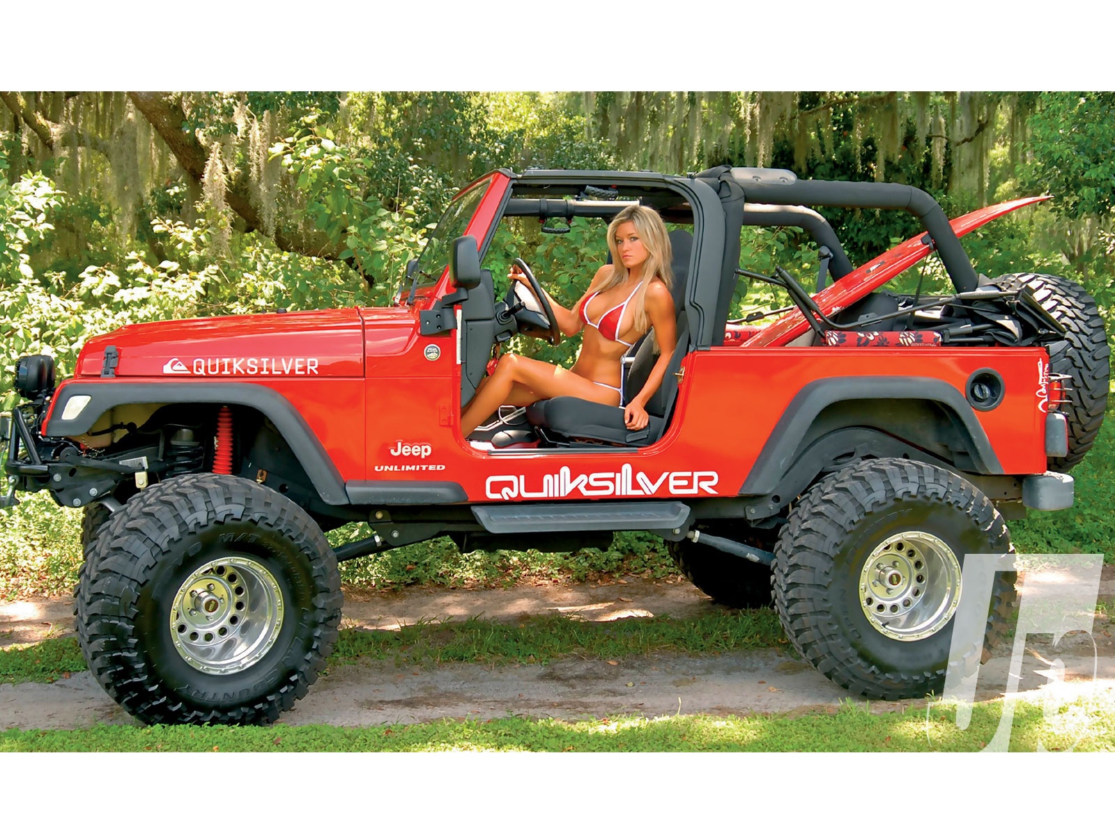 Hot Girl And Jeep