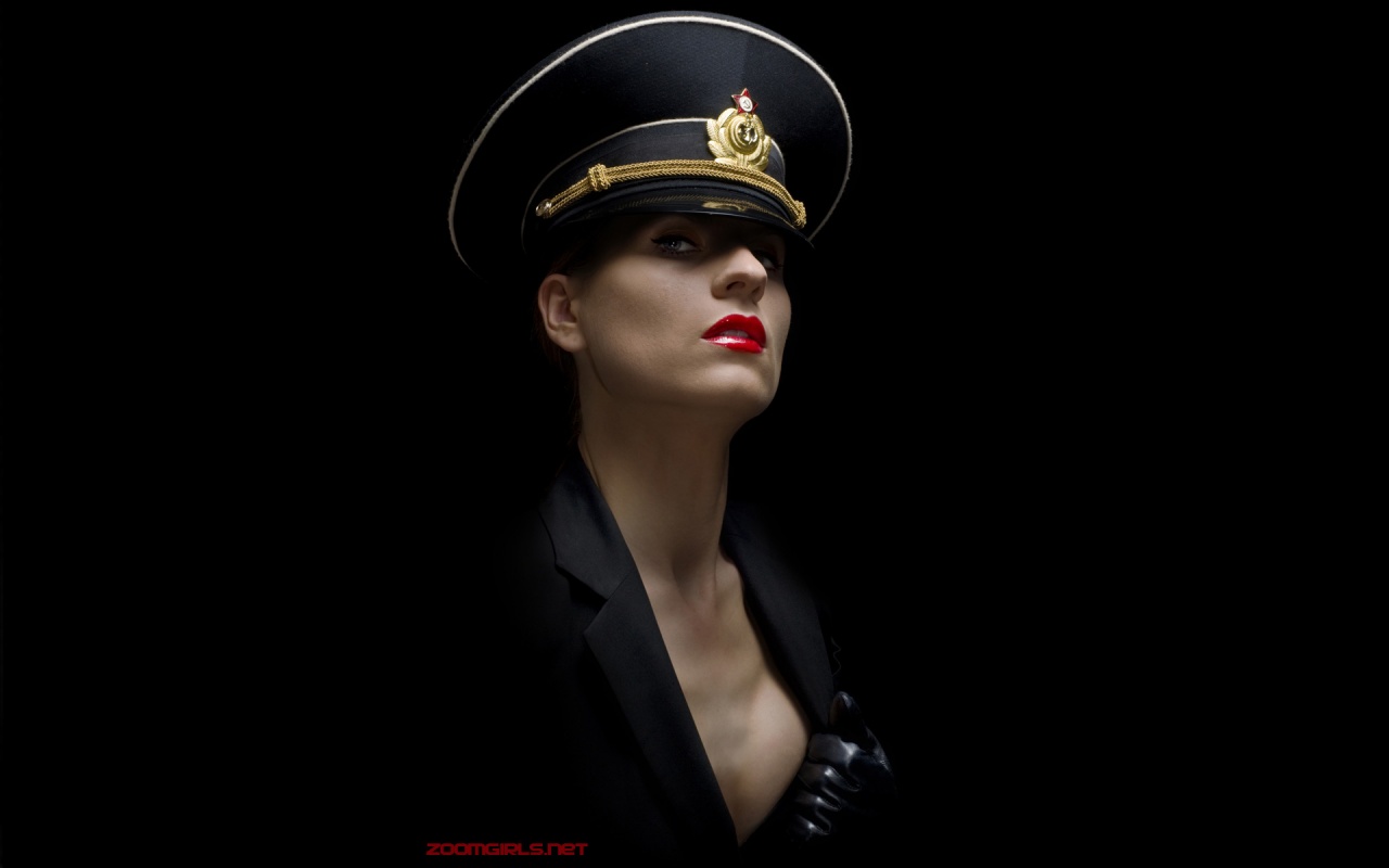 Red Army girl officer