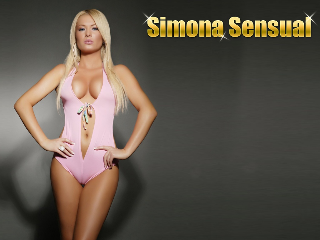 Simona Sensual Wallpaper